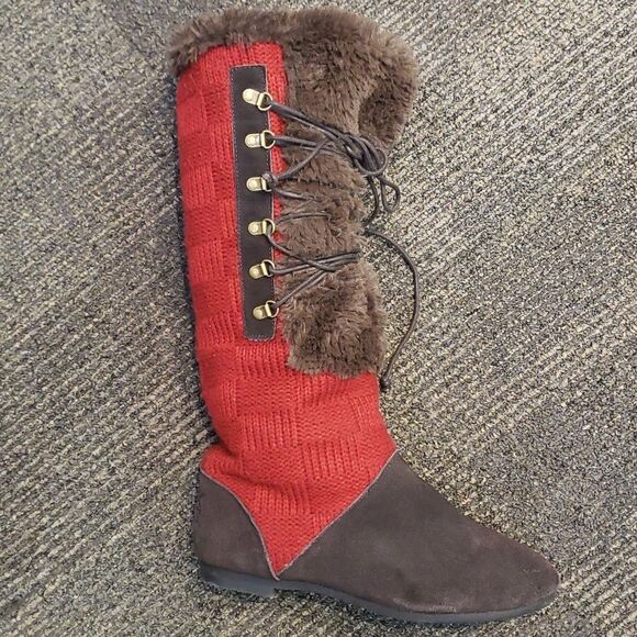 Muk boots  - Picture 1 of 8